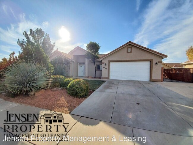Foto del edificio - 3 br, 2 bath House - 2607 West 240 North