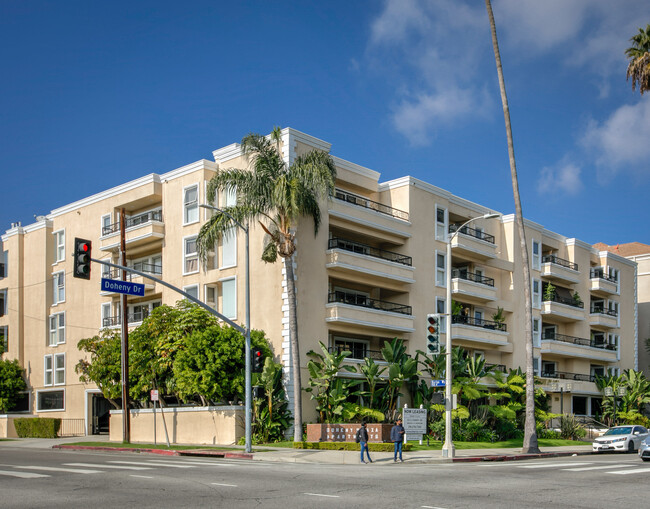 Foto del edificio - Doheny Plaza