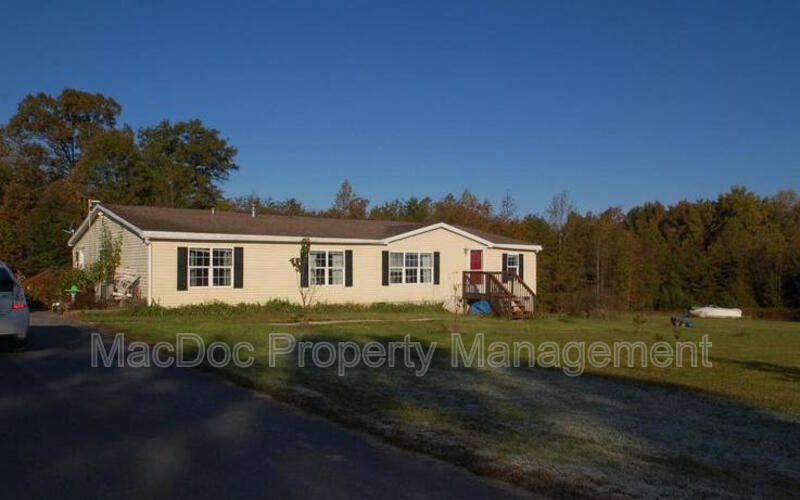 Foto principal - 5200 Pendleton Farm Rd