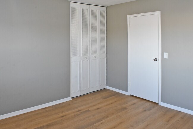 Dormitorio - 191 N Beverwyck Rd