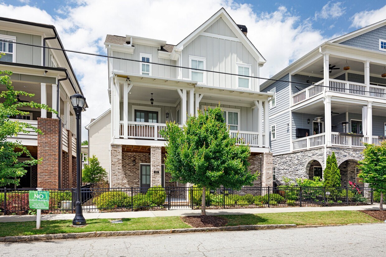 Foto principal - 1454 Fairmont Ave NW