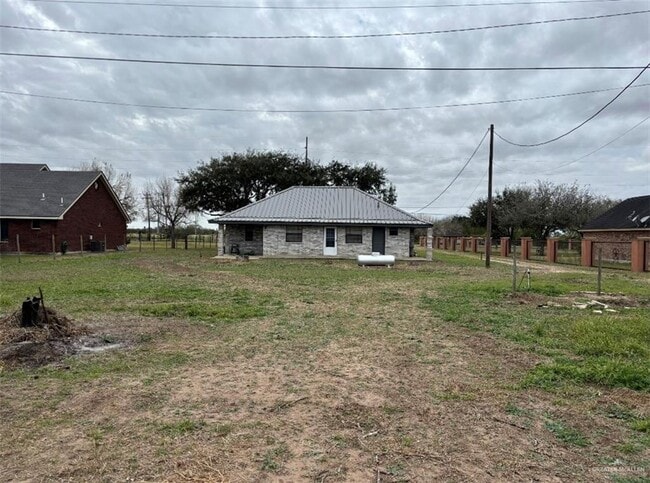 Building Photo - 8 N Mile 4 W