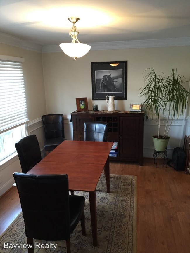 Foto del edificio - 2 br, 2.5 bath House - 8535 Tidewater Dr #C