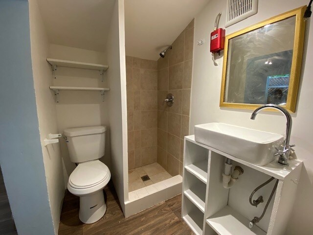 Foto del edificio - 3884 Pruneridge Ave