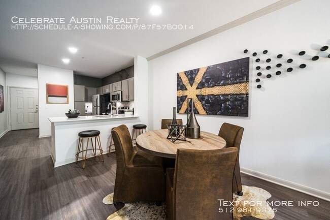Building Photo - South Congress Living