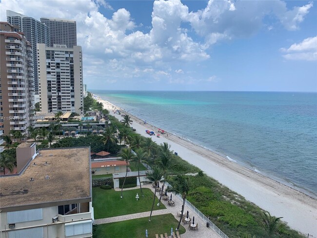 Foto del edificio - 1950 S Ocean Dr