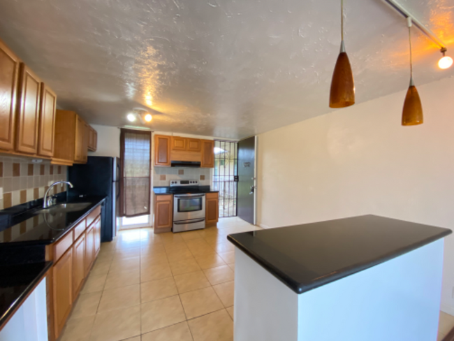 Building Photo - 95-269-269 Waikalani Dr