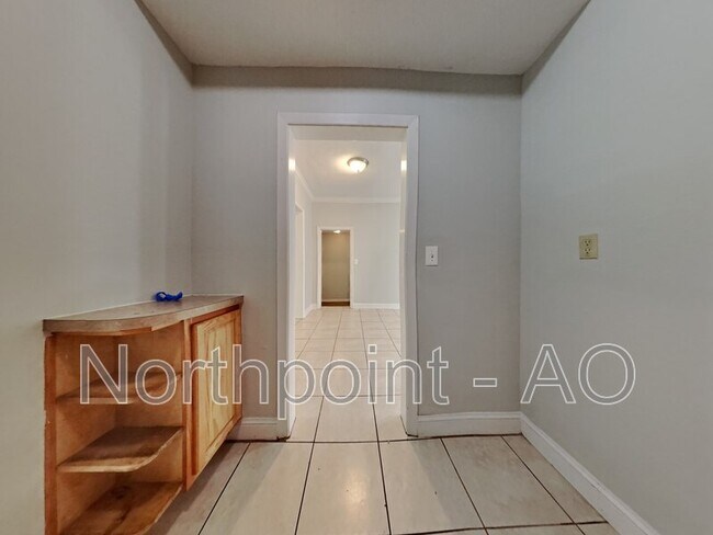Foto del edificio - 5203 Shirley Ave