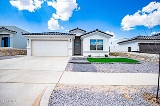 Building Photo - 701 Paseo Musical St