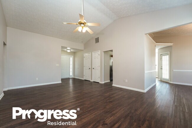 Building Photo - 607 Thrasher Ct