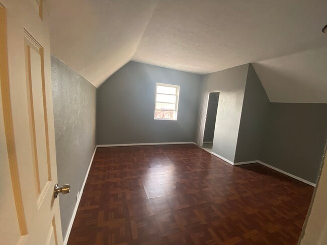 Building Photo - 78 Highland Ave