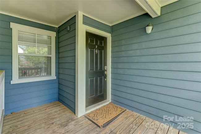 Foto del edificio - 501 Olmsted Park Pl