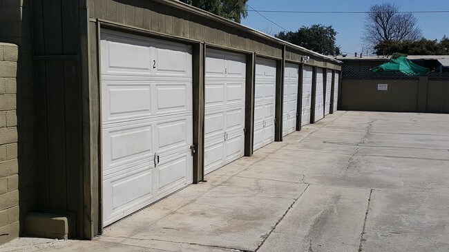 Rear Garages - 6596 Indiana St
