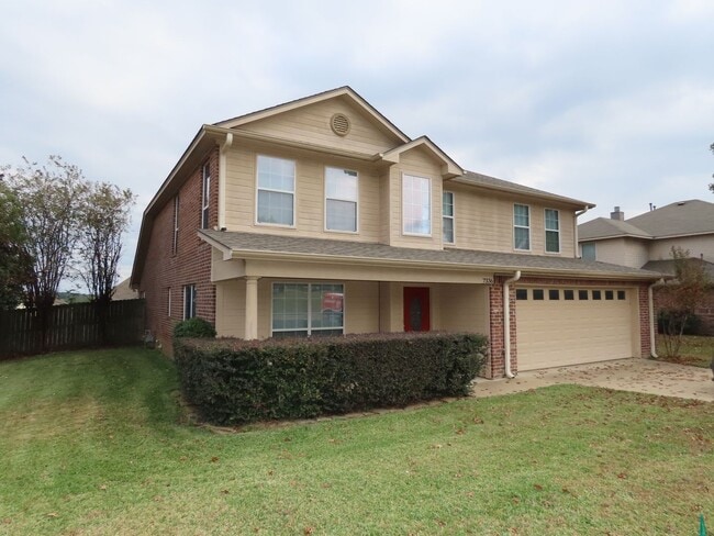Foto del edificio - Stunning 3 Bedroom, 2 Story w/Bonus Room in South Tyler!
