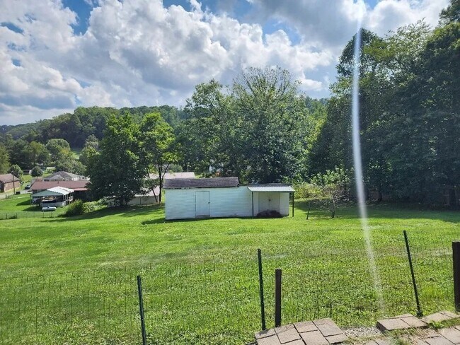 Foto del edificio - 175 9th St