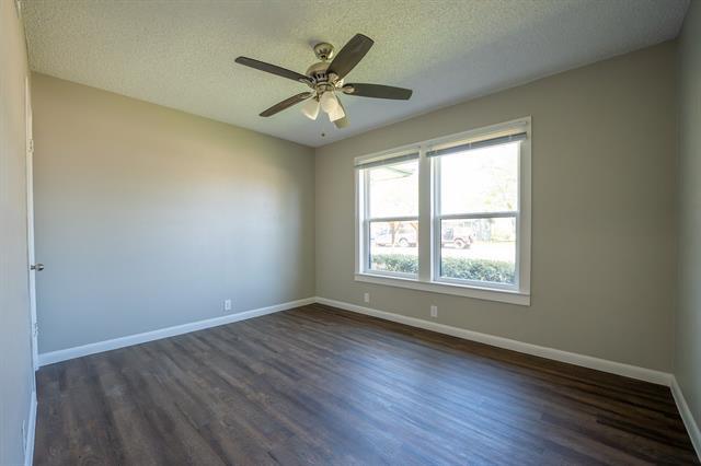 Foto del edificio - 1017 N Houston St