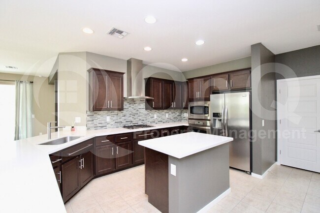 Building Photo - 265 E Locust Dr