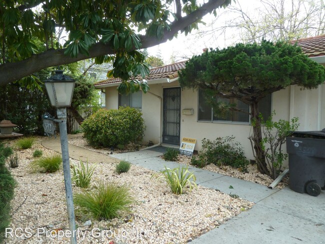 Building Photo - 2 br, 1 bath House - 392 Sierra Vista