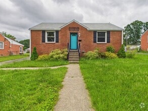 Building Photo - 1661 Rockwood Rd