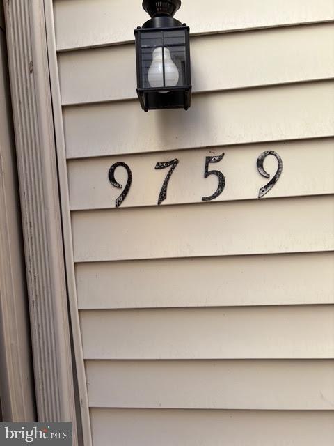 Foto principal - 9759 Lake Shore Dr