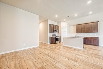 Building Photo - 2611 Westward Hl Dr