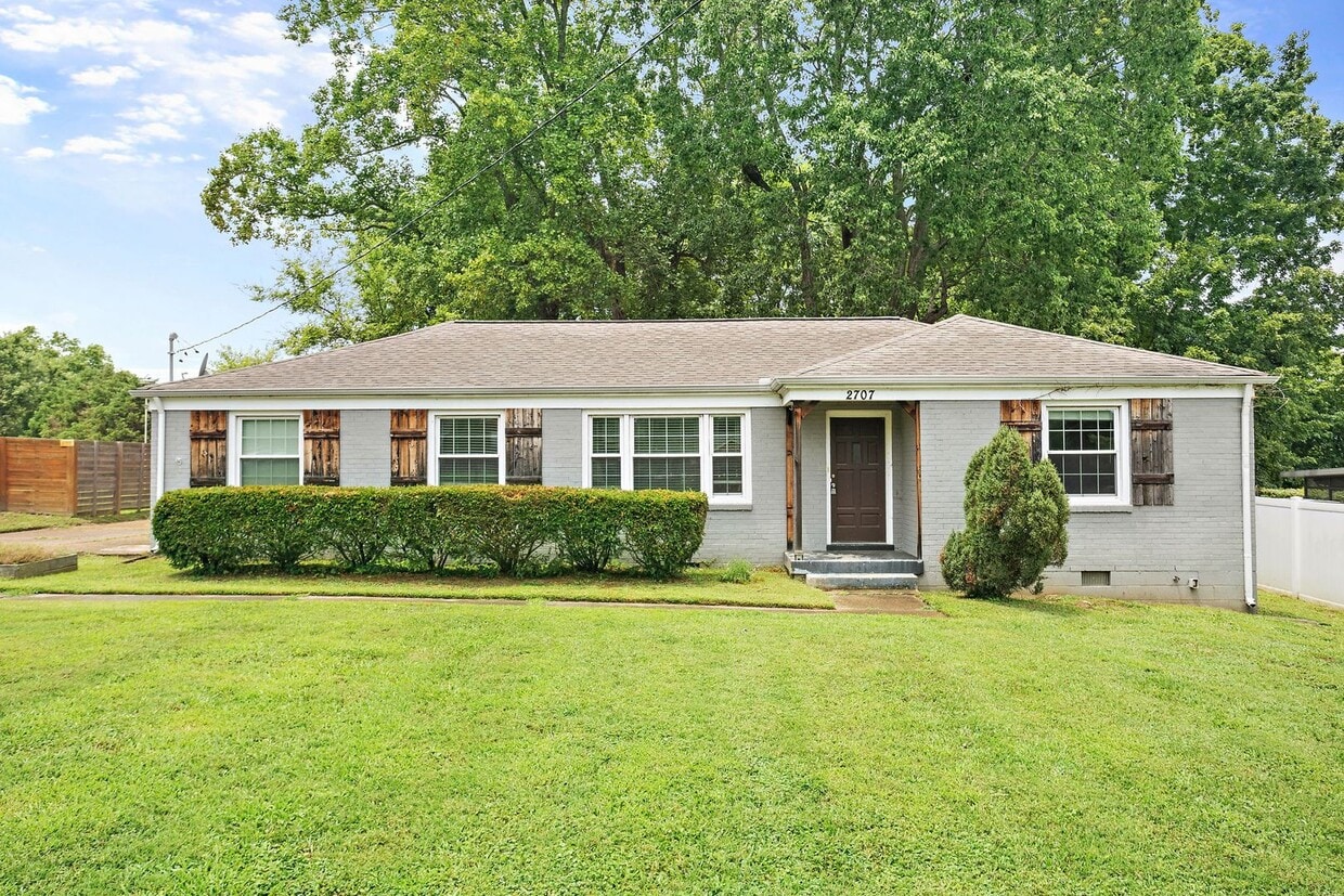 Primary Photo - Incredible Inglewood House w/ beautiful hi...