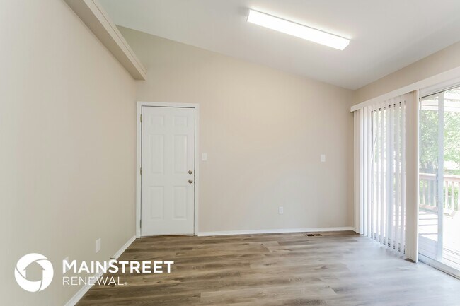 Foto del edificio - 2114 Sante Fe Cir