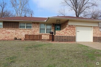 Building Photo - 833 E Towry Dr