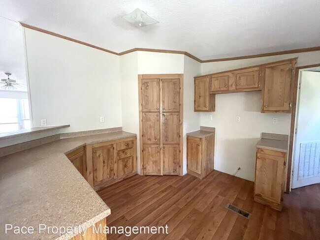 Foto del edificio - 3 br, 2 bath House - 2107 South Pierce Street