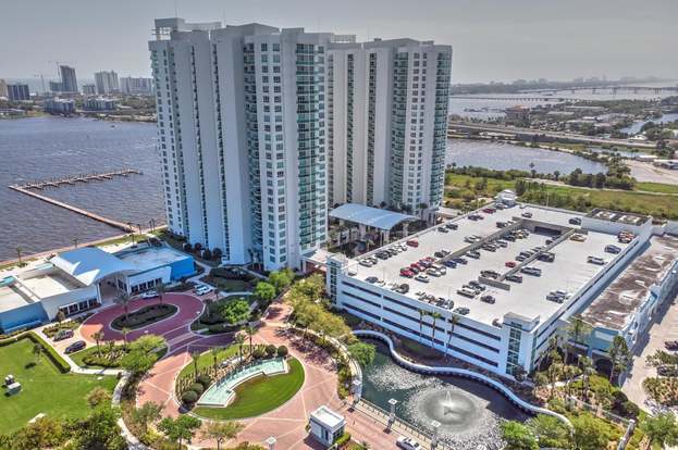 Foto del edificio - 231 Riverside Dr