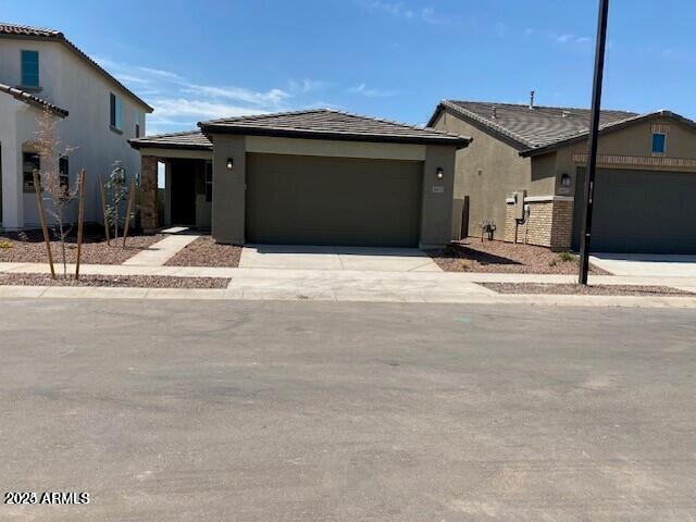 Foto principal - 14651 W Valentine St
