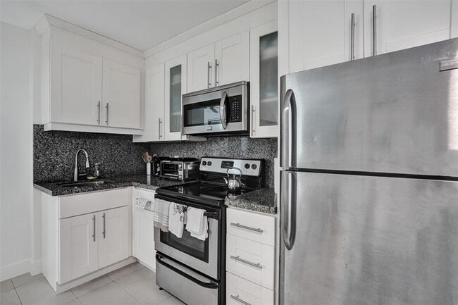 Foto del edificio - 1480 S Ocean Blvd