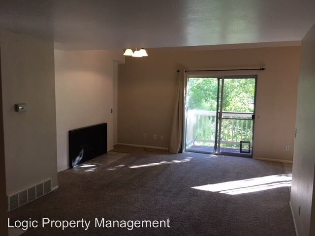 Foto del edificio - 435 E Creekside Cir