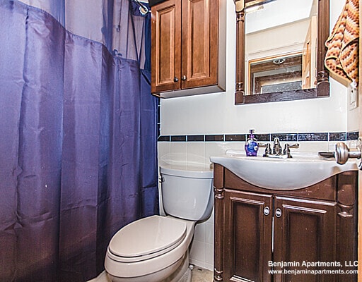 Building Photo - 16 S Russell St