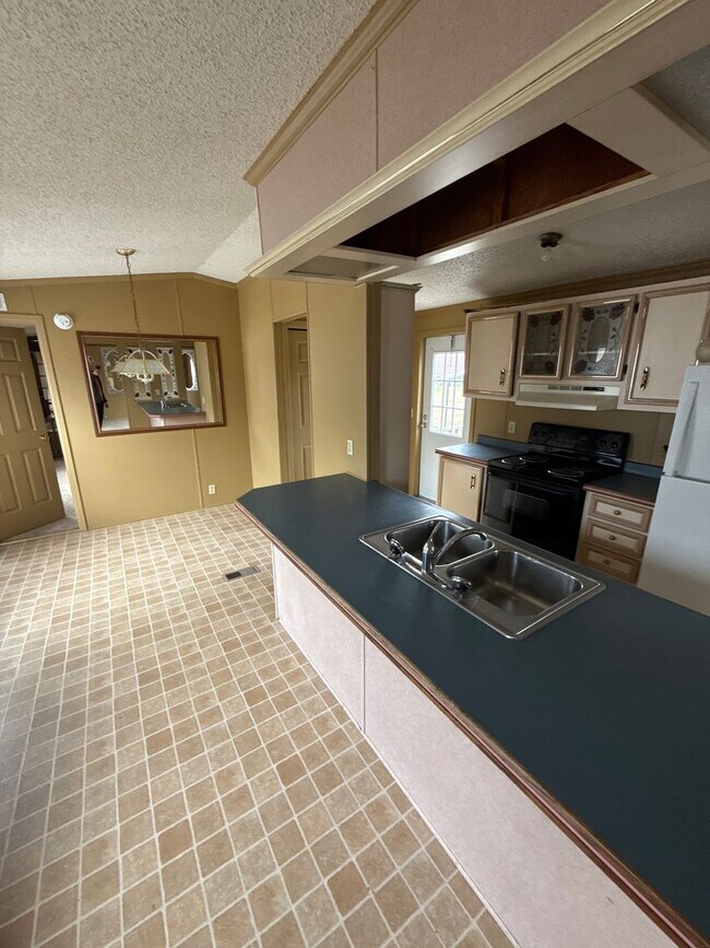 Foto del edificio - 5615 SR 363