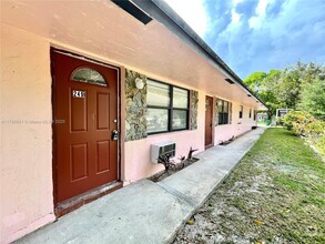Building Photo - 247 SW 7th St