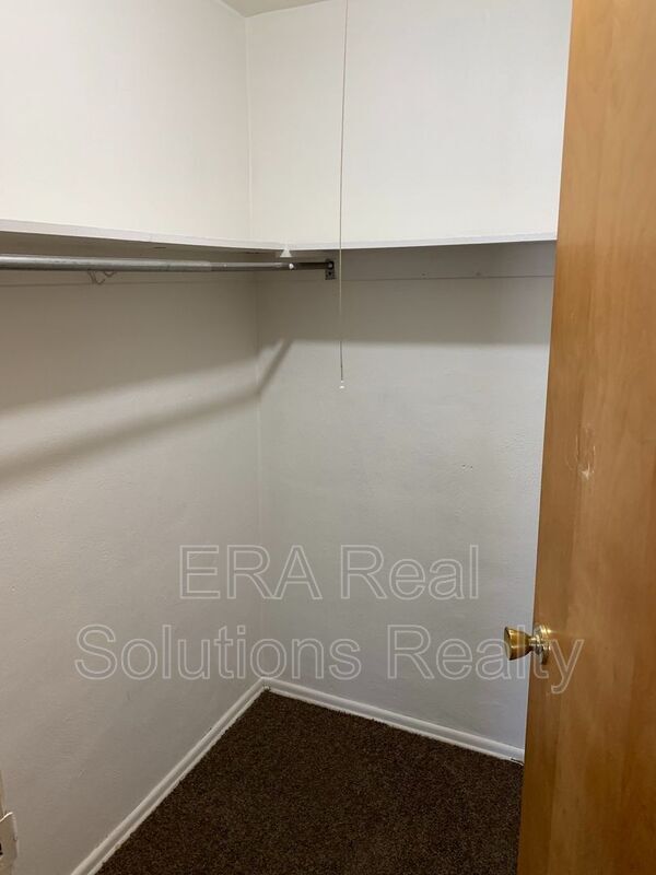 Foto del edificio - 3816 E 3rd St