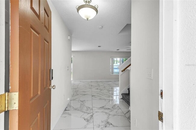 Foto del edificio - 81 Panorama Dr