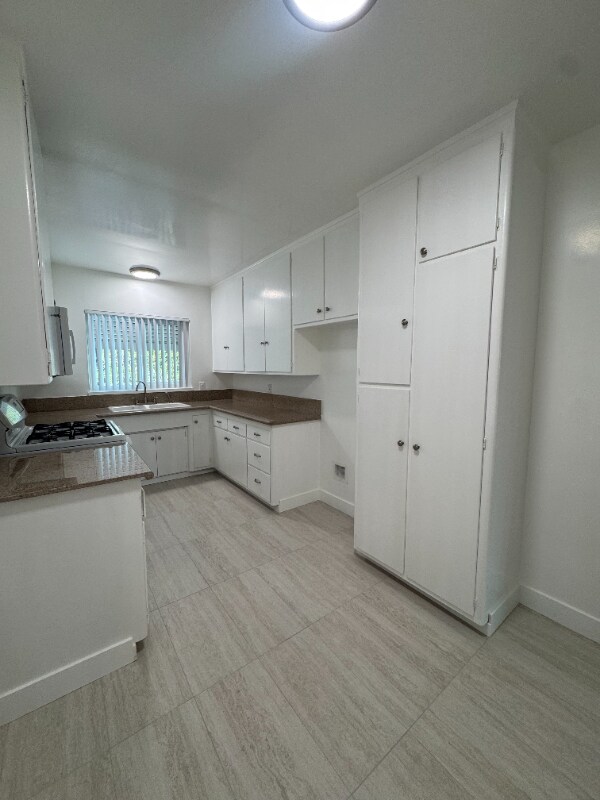 Foto del edificio - 283 S El Molino Ave