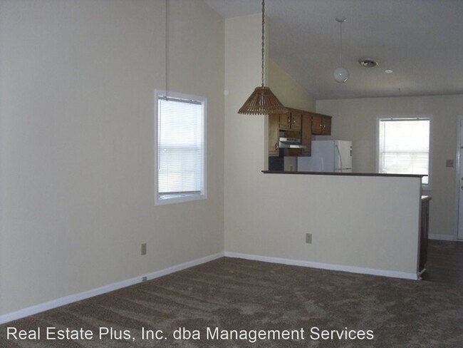 Building Photo - 2 br, 2 bath House - 1621 Jamestown Court