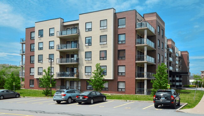 Photo du bâtiment - 300 Innovation Drive