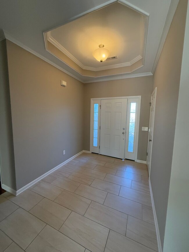 Foto del edificio - Townhouse for Rent Minutes from Hamilton P...