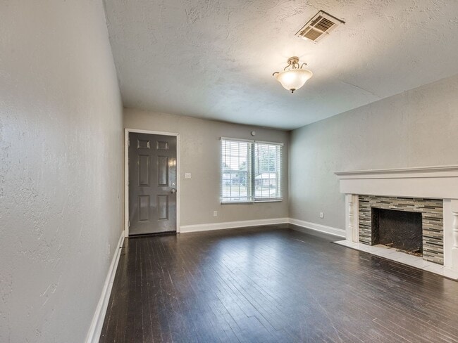 Foto del edificio - Charming Updated Home Near OKC Urban Core ...