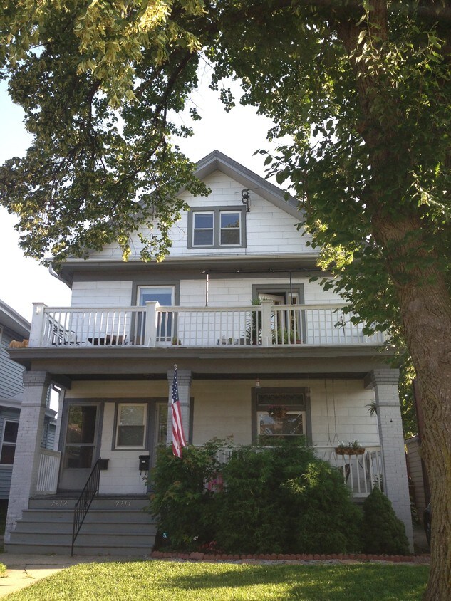 Primary Photo - 2212 Kenilworth Ave