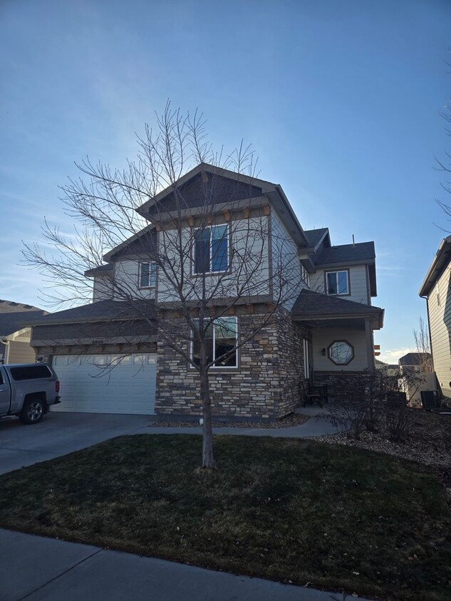 Primary Photo - Spacious 4BR with Modern Upgrades and Comp...