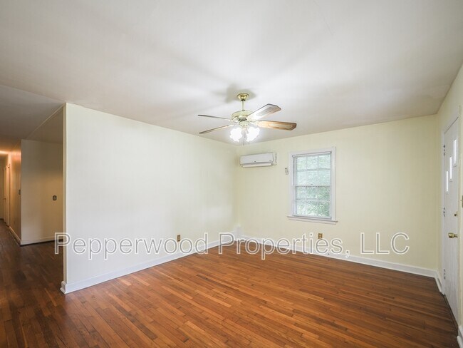 Foto del edificio - 336 W Hampton Ave