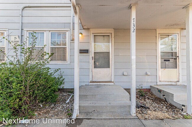 Building Photo - 2 br, 1 bath House - 732 W. 1st Street
