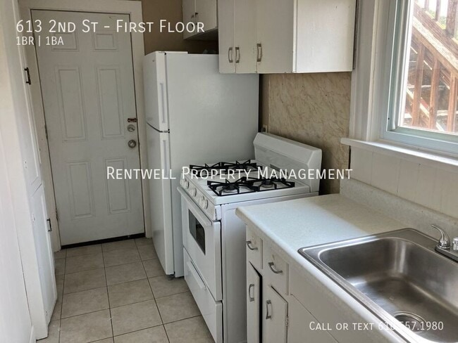 Foto del edificio - 613 2nd St