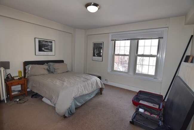 Building Photo - 1401 Beacon St