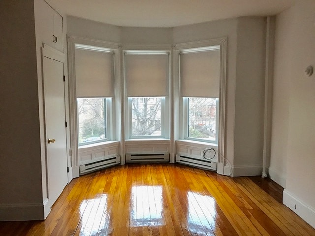 Foto principal - 1077 Beacon St